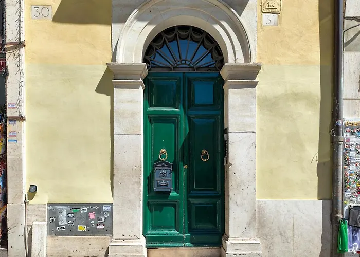 The Rent - Bright One-bedroom In The Barberini Area * Rome